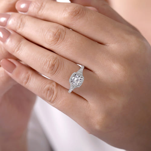 14K White Gold Cushion Halo Round Diamond Engagement Ring
