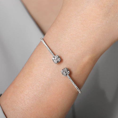 14K White Gold Diamond Bangle