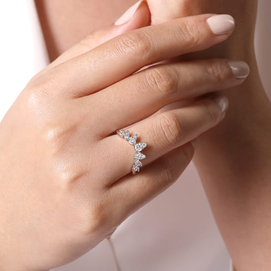 14K White Gold Diamond Chevron Ring angle 5