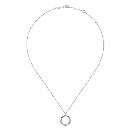 14K White Gold Diamond Circle Pendant Necklace