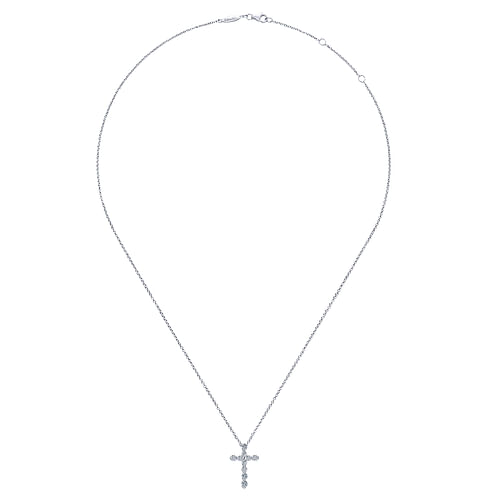 14K White Gold Diamond Cross Pendant Necklace