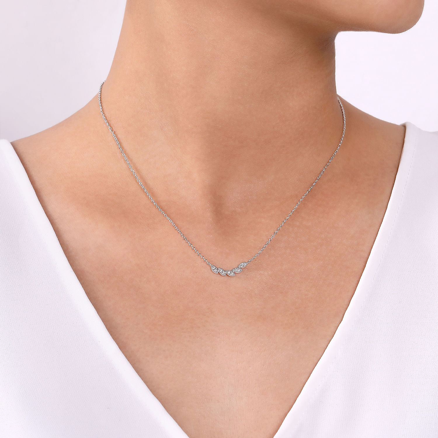 14K White Gold Diamond Leaf Curved Bar Necklace