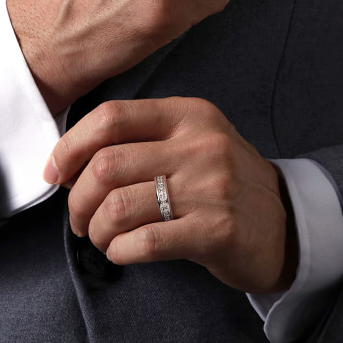 14K White Gold Diamond Men's Band