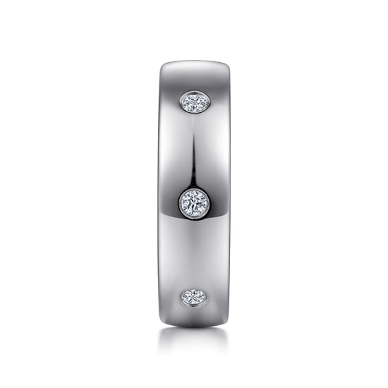 14K White Gold Diamond Men's Wedding Ring in High Polished Finish angle 4