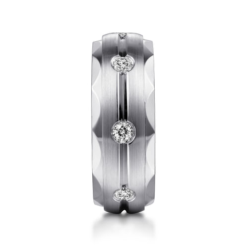 14K White Gold Diamond Men's Wedding Ring in Satin Finish