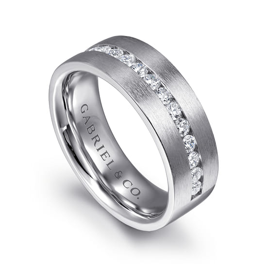 14K White Gold Diamond Men's Wedding Ring in Satin Finish angle 3