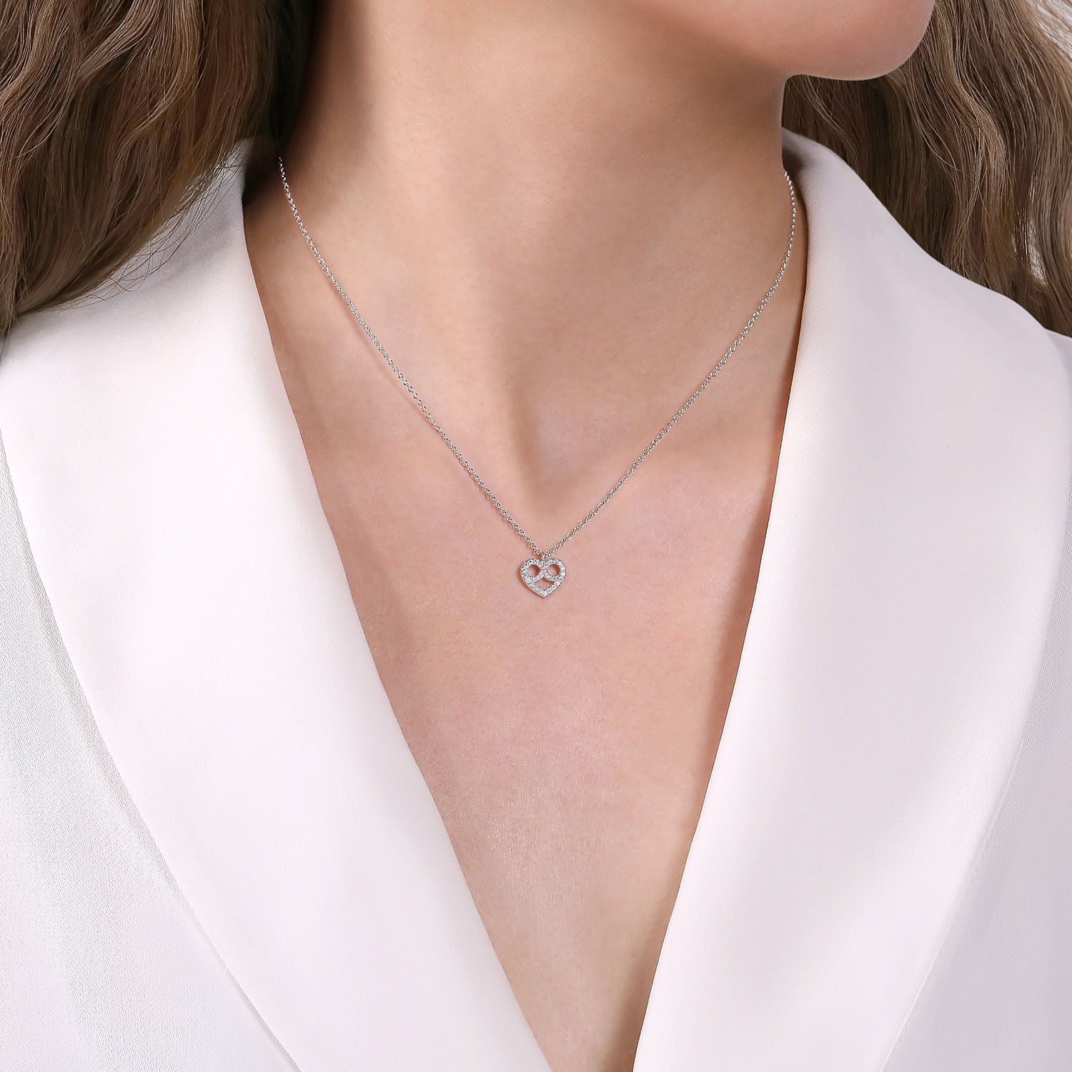 14K White Gold Diamond Pavé Pretzel Heart Pendant Necklace
