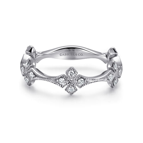 14K White Gold Diamond Ring