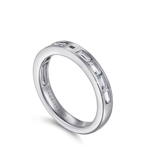 14K White Gold Diamond Shank