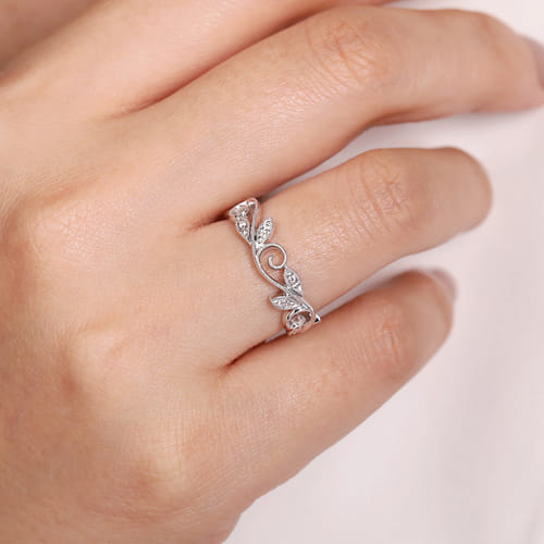 14K White Gold Diamond Stackable Ring