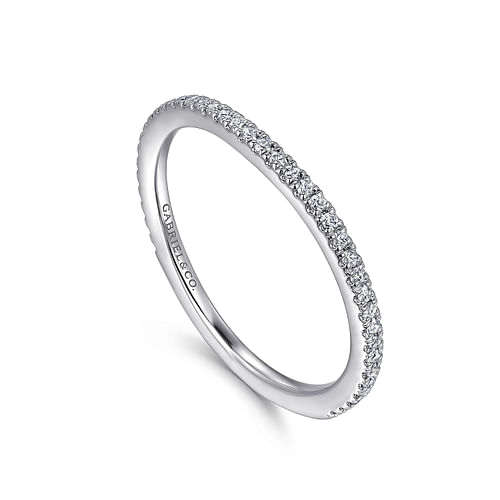 14K White Gold Diamond Wedding Band