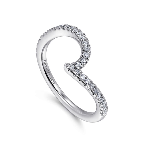 14K White Gold Diamond Wedding Band