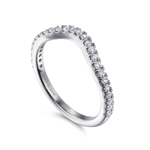 14K White Gold Diamond Wedding Band