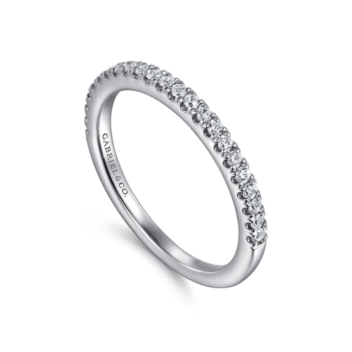 14K White Gold Diamond Wedding Band
