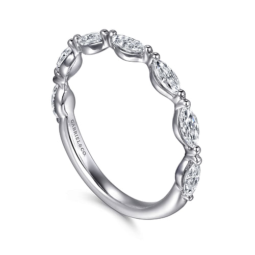 14K White Gold Diamond Wedding Band