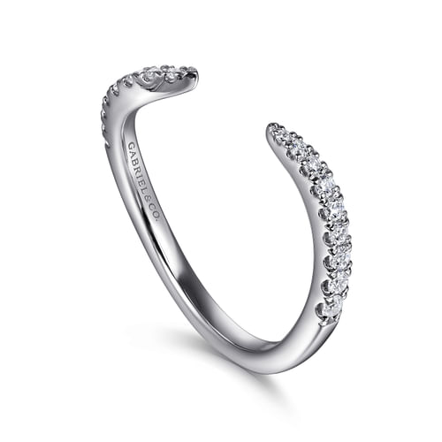 14K White Gold Diamond Wedding Band