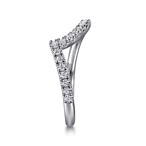14K White Gold Diamond Wedding Band