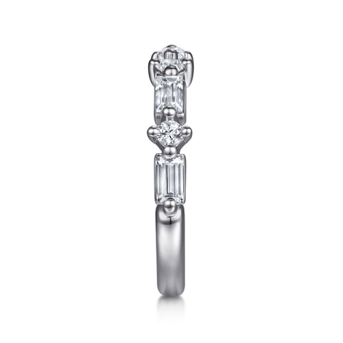 14K White Gold Diamond Wedding Band