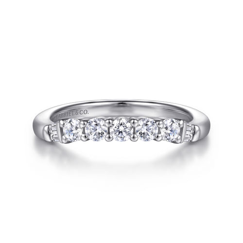 14K White Gold Diamond Wedding Band