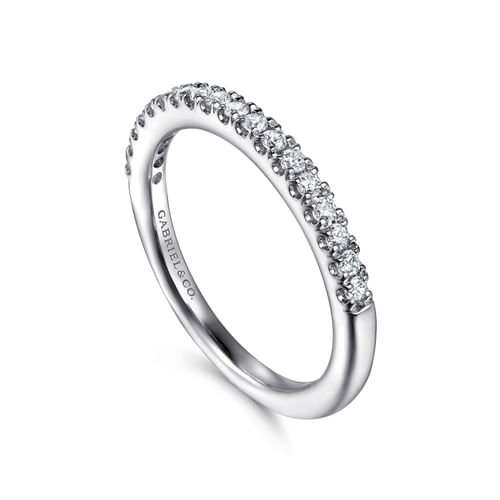 14K White Gold Diamond Wedding Band