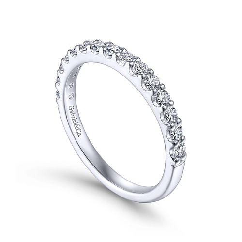 14K White Gold Diamond Wedding Band