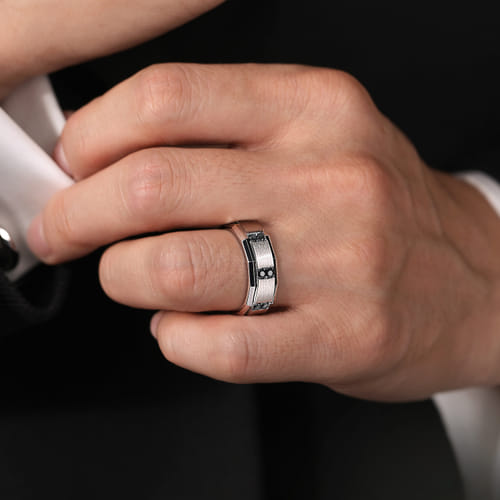 14K White Gold Diamond and Black Diamond Mens Ring