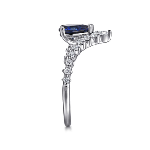 14K White Gold Diamond and Pear Sapphire Chervon Ladies Ring 14K White Gold Diamond and Pear Sapphire Chervon Ladies Ring