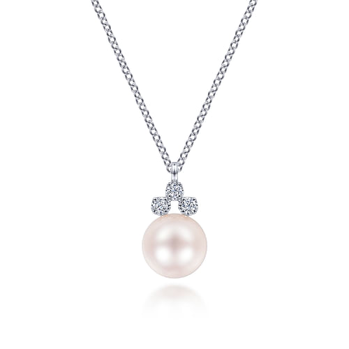 14K White Gold Diamond and Pearl Pendant Necklace