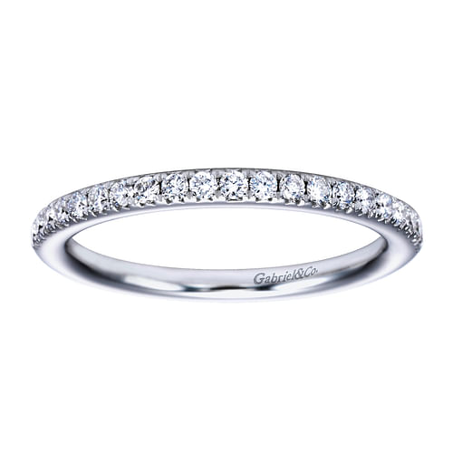 14K White Gold Fishtail Pavé Diamond Wedding Band