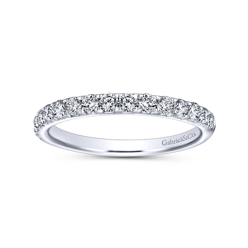 14K White Gold Fishtail Pavé Diamond Wedding Band