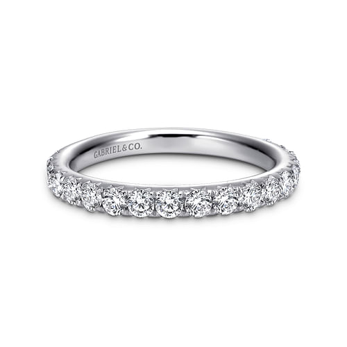 14K White Gold Fishtail Pavé Diamond Wedding Band