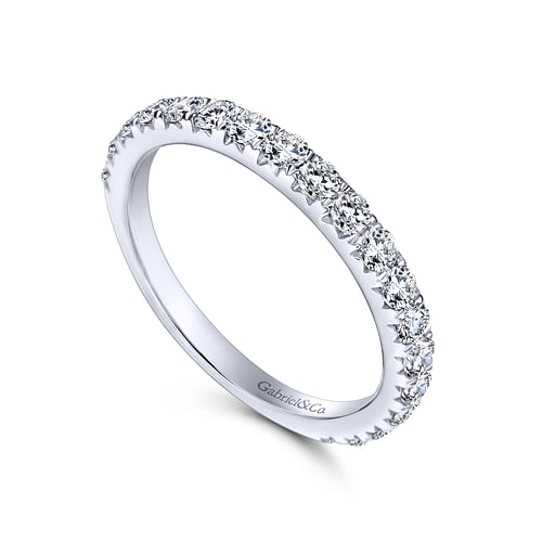 14K White Gold Fishtail Pavé Diamond Wedding Band