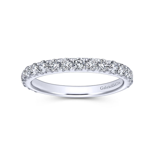 14K White Gold Fishtail Pavé Diamond Wedding Band