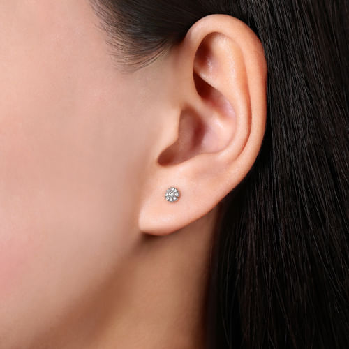 14K White Gold Floral Diamond Stud Earrings