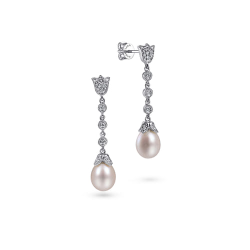 14K White Gold Floral Pearl Diamond Drop Earrings 14K White Gold Floral Pearl Diamond Drop Earrings
