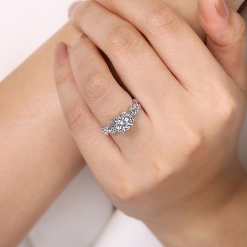 14K White Gold Floral Round Diamond Engagement Ring