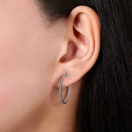 14K White Gold French Pavé 20mm Round Inside Out Diamond Hoop Earrings angle 2