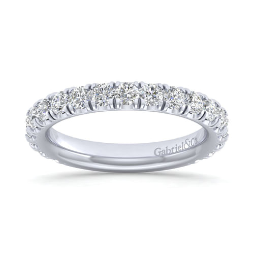 14K White Gold French Pavé Diamond Wedding Band