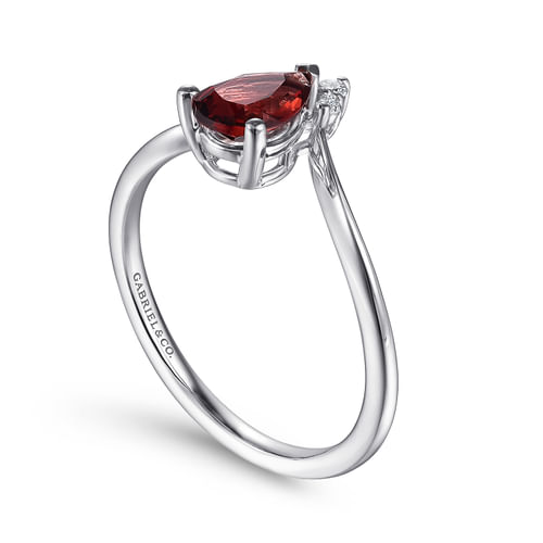 14K White Gold Garnet Diamond Chevron Ring