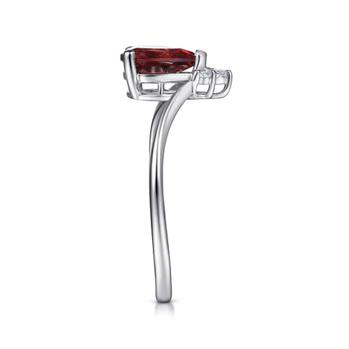 14K White Gold Garnet Diamond Chevron Ring