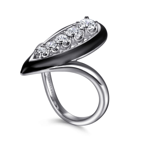 14K White Gold Graduating Diamond Chevron Ring with Black Enamel