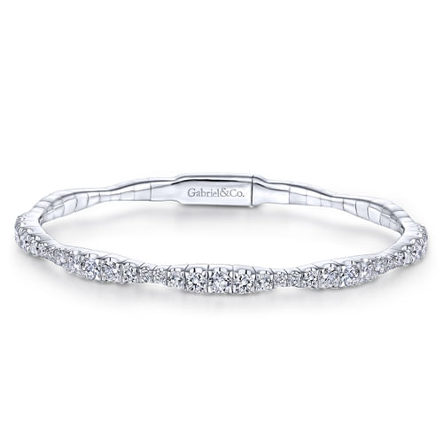 14K White Gold Graduating Diamond Station Bangle