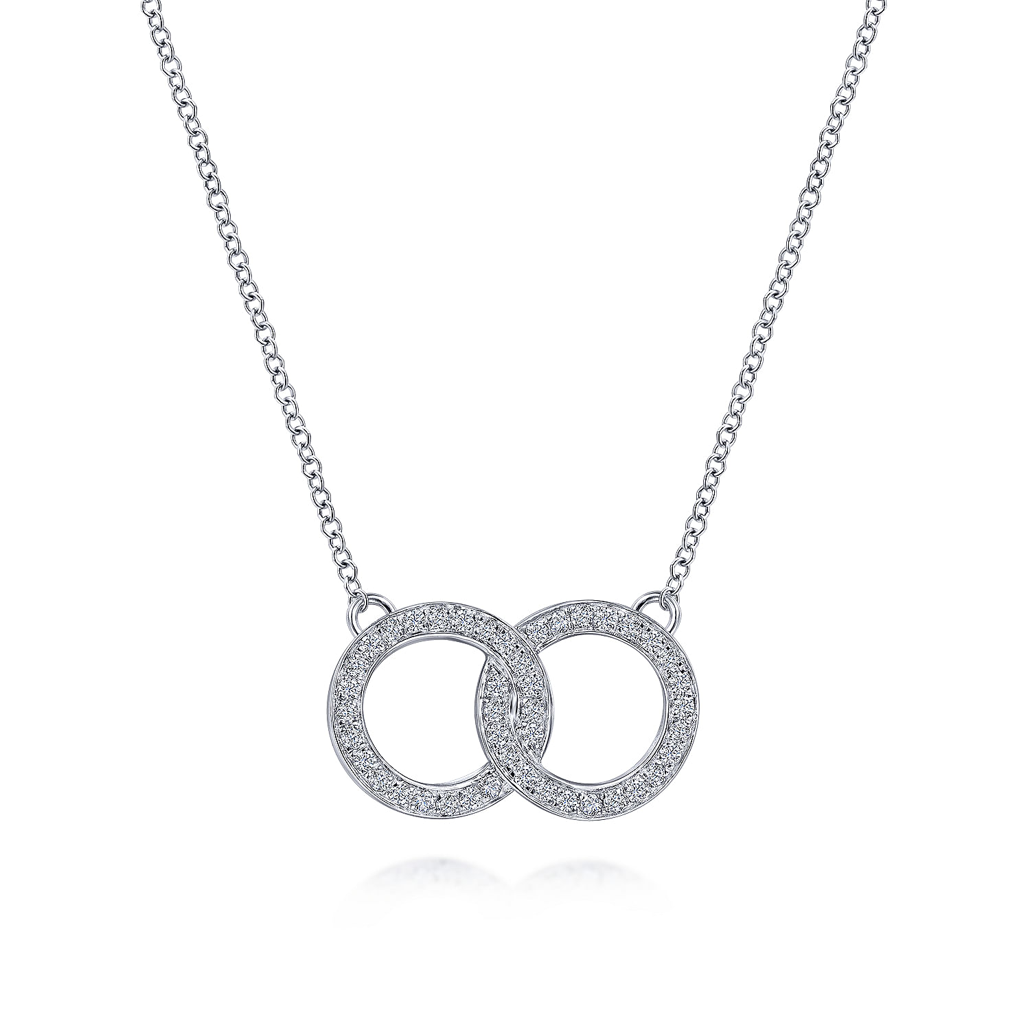 14K White Gold Interlocking Diamond Circle Pendant Necklace