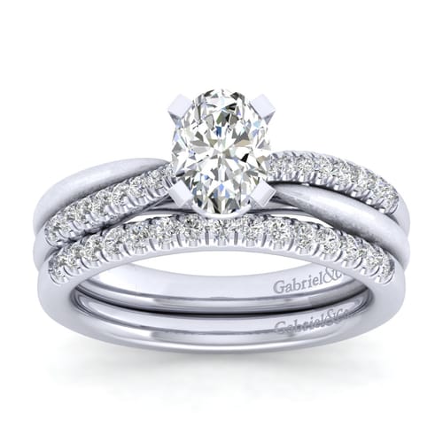 14K White Gold Oval Diamond Engagement Ring