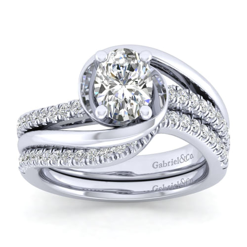 14K White Gold Oval Diamond Engagement Ring