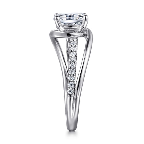 14K White Gold Oval Diamond Engagement Ring