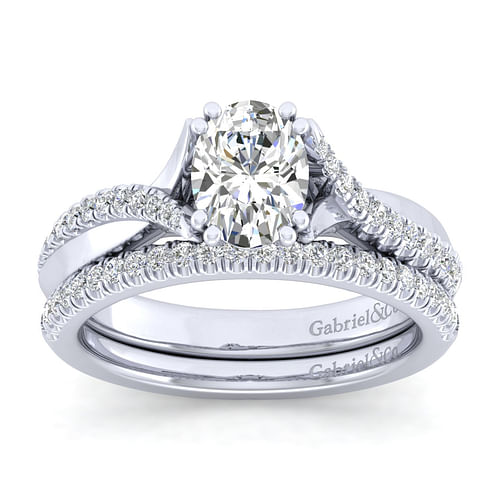 14K White Gold Oval Diamond Engagement Ring