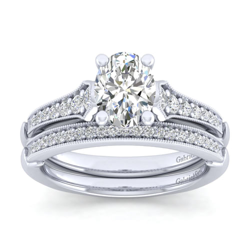14K White Gold Oval Diamond Engagement Ring