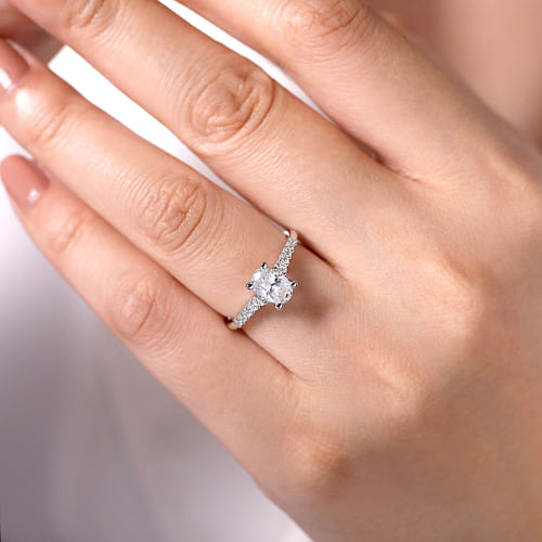 14K White Gold Oval Diamond Engagement Ring