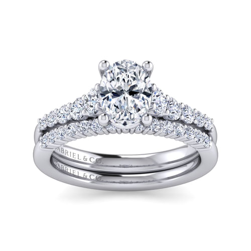 14K White Gold Oval Diamond Engagement Ring